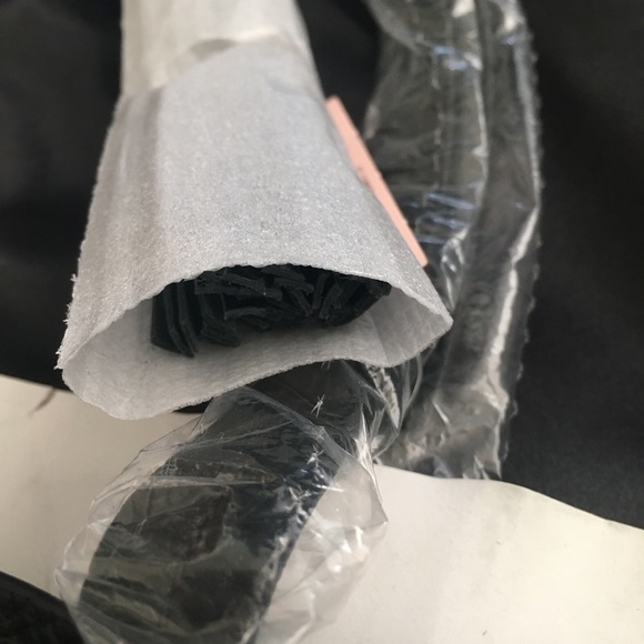 VS leather tote - Picture 2 of 7